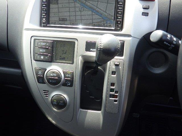 TOYOTA RACTIS 2008/5