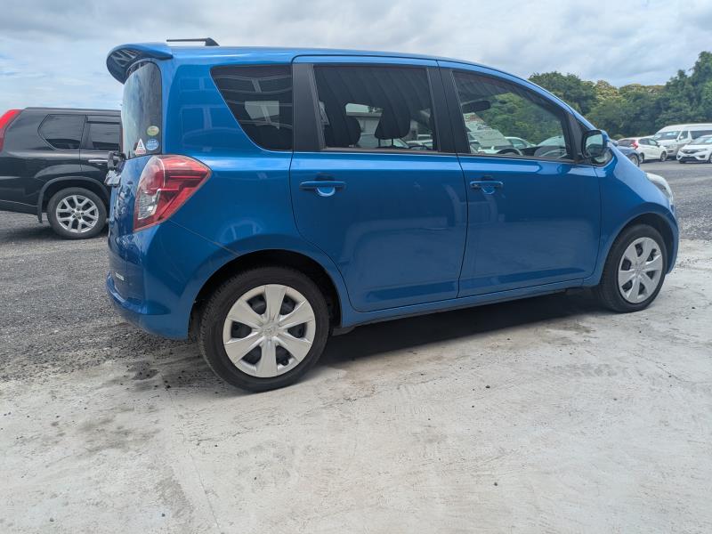 TOYOTA RACTIS 2010/4