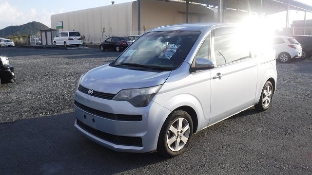 TOYOTA SPADE 2012/10