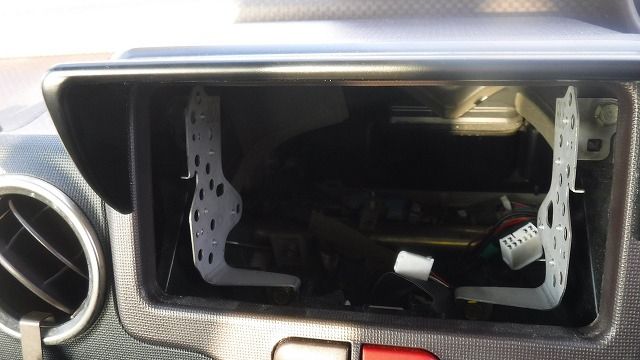 TOYOTA SPADE 2012/10