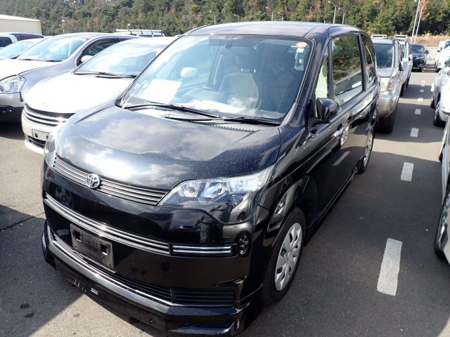 TOYOTA SPADE 2015/2