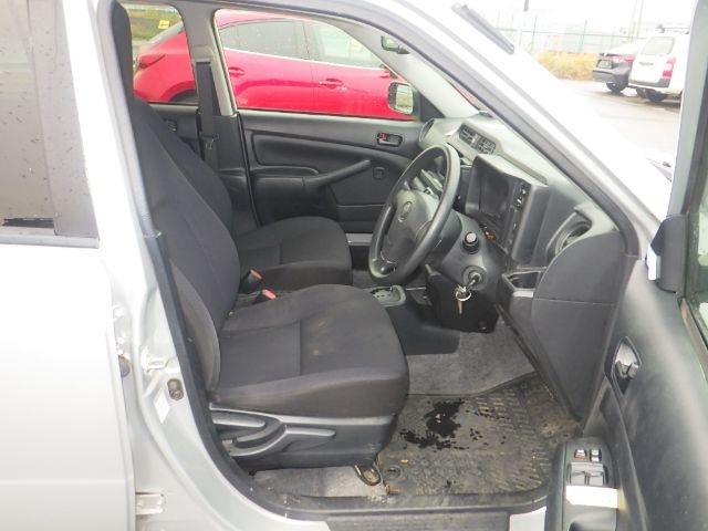 TOYOTA SUCCEED 2019/9