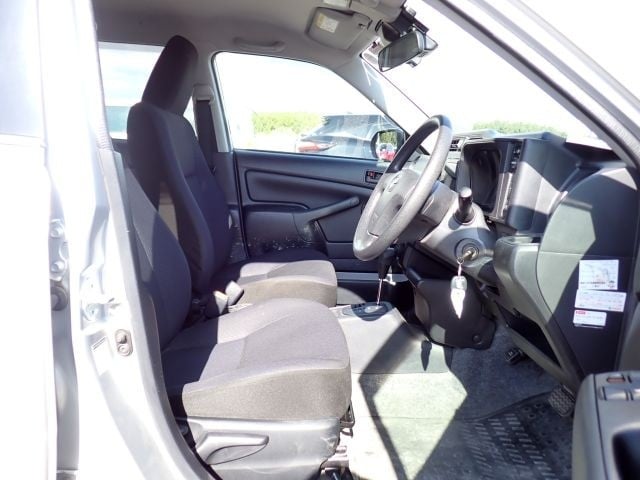 TOYOTA PROBOX VAN 2020/10