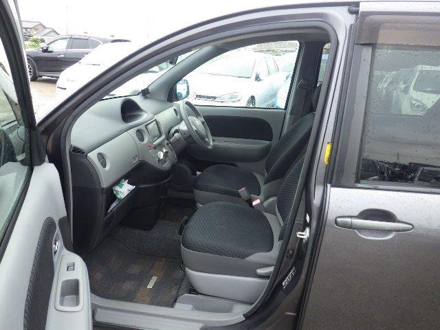 TOYOTA SIENTA 2008/10