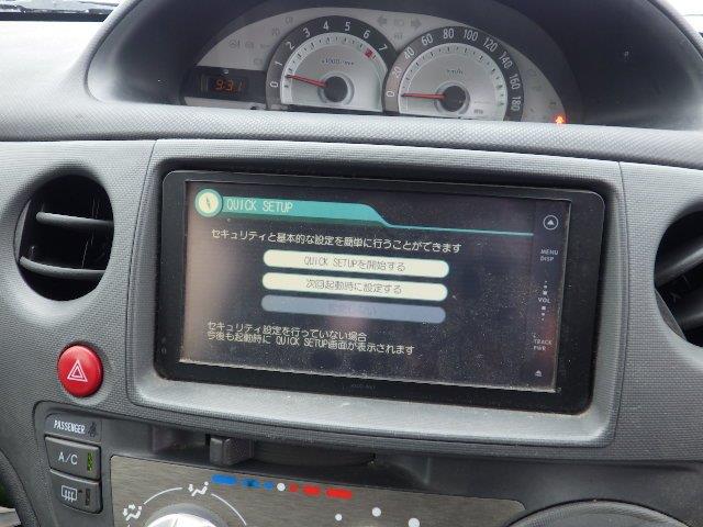 TOYOTA SIENTA 2011/8