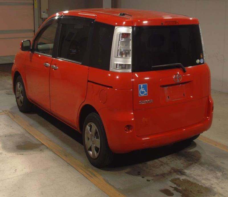 TOYOTA SIENTA 2012/3