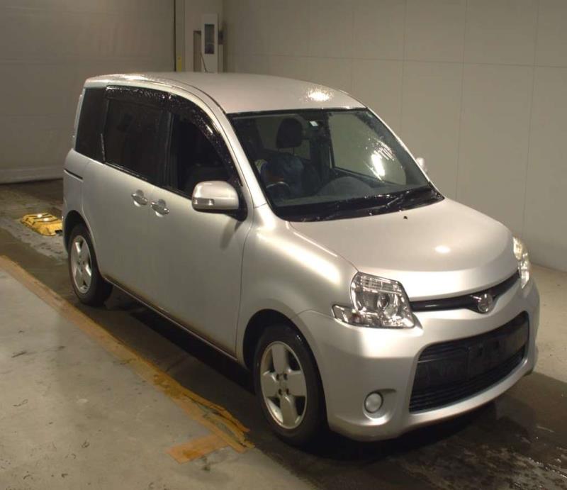 TOYOTA SIENTA 2012/12