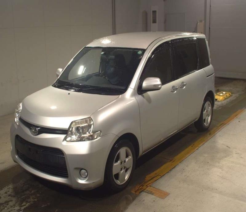 TOYOTA SIENTA 2012/12