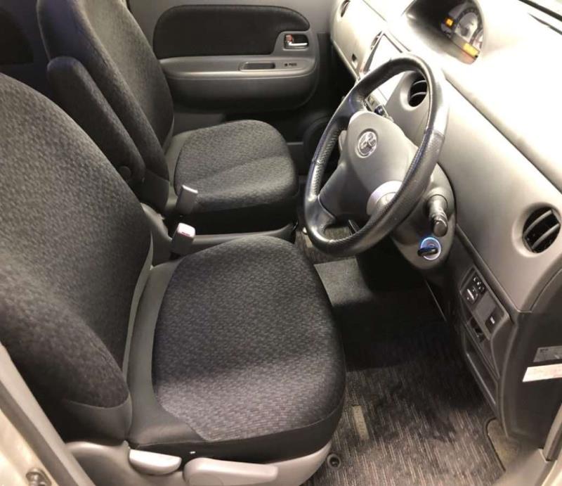 TOYOTA SIENTA 2012/12