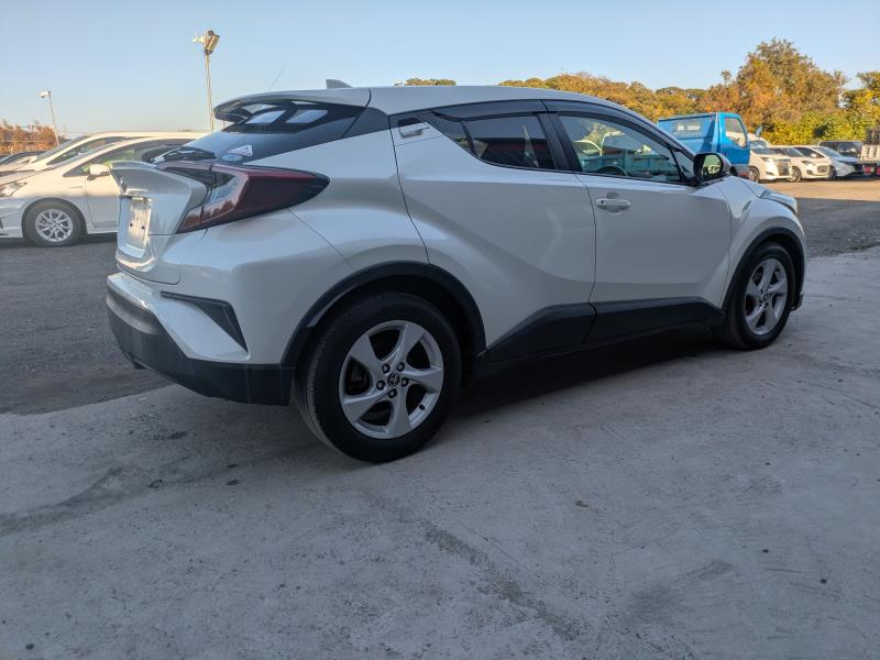 TOYOTA C-HR 2019/1