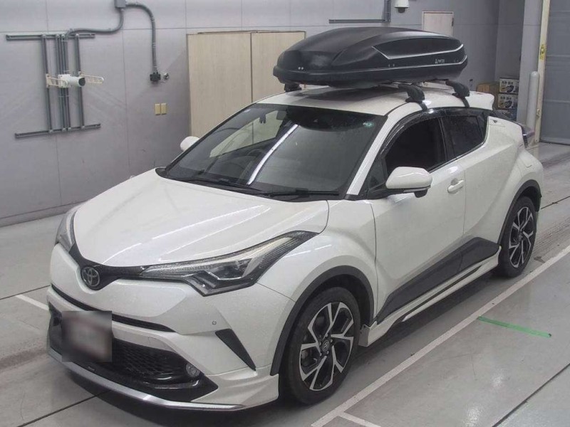TOYOTA C-HR 2017/9