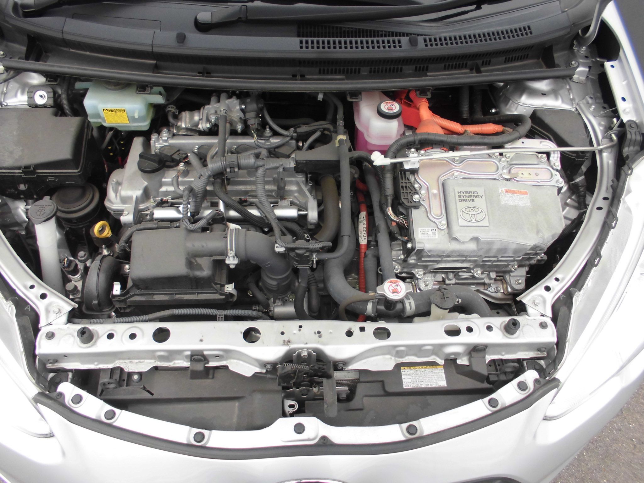 Japan Toyota Aqua 17 06