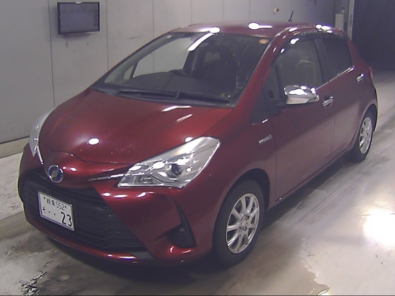 TOYOTA VITZ 2019/5