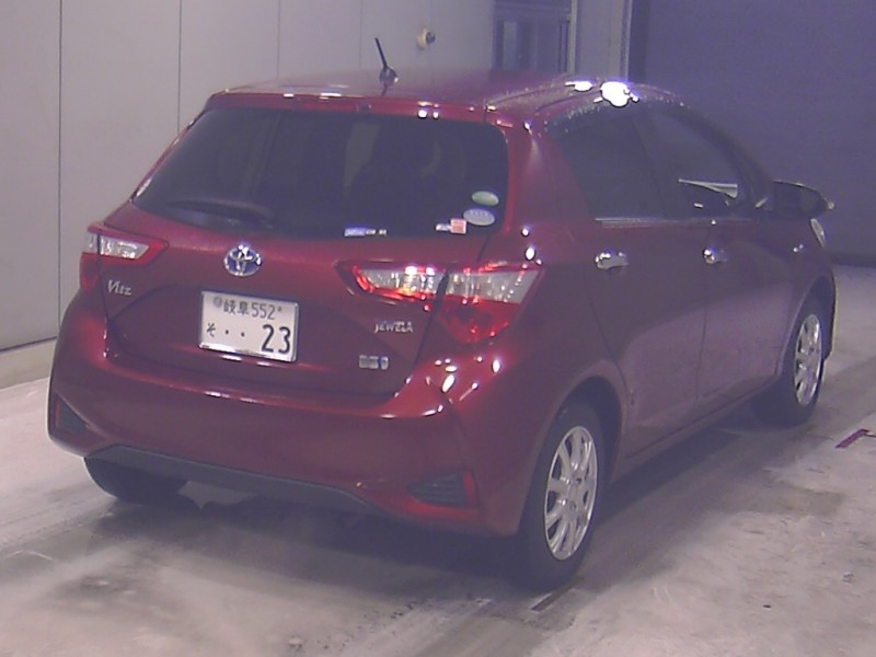 TOYOTA VITZ 2019/5