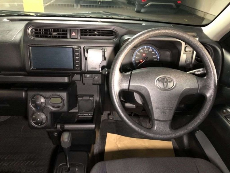 TOYOTA PROBOX VAN 2020/10