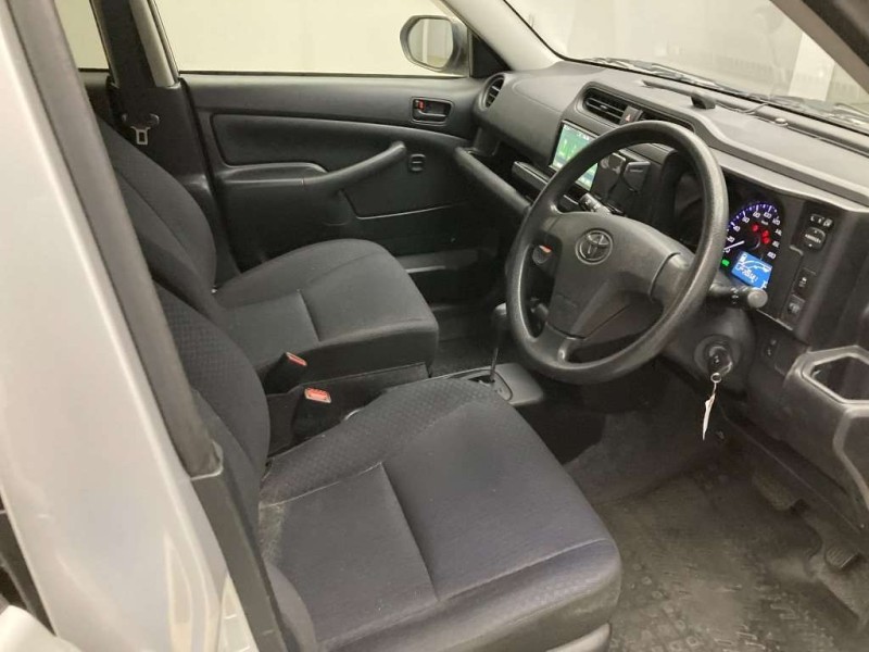 TOYOTA PROBOX VAN 2021/5