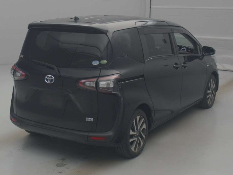 TOYOTA SIENTA 2017/2