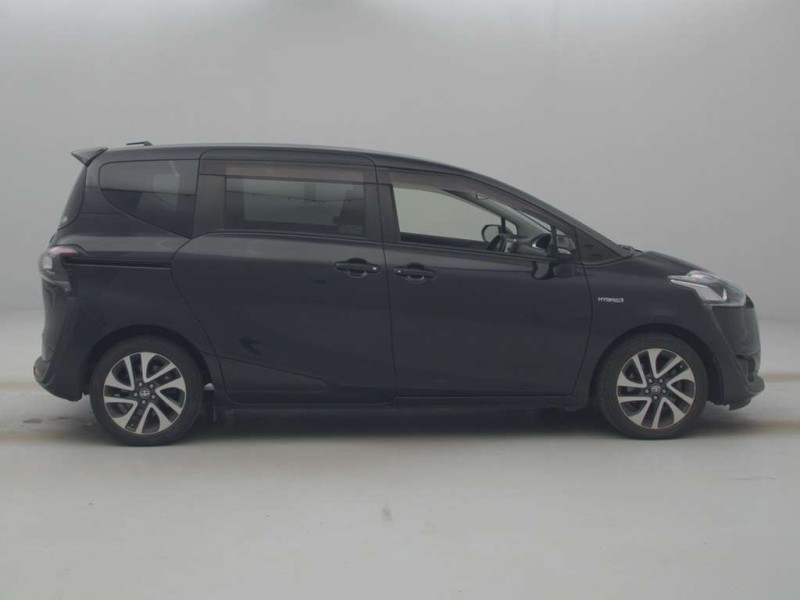 TOYOTA SIENTA 2017/2