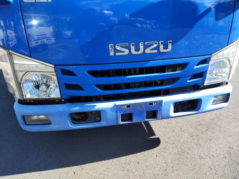 ISUZU ELF 2015/11