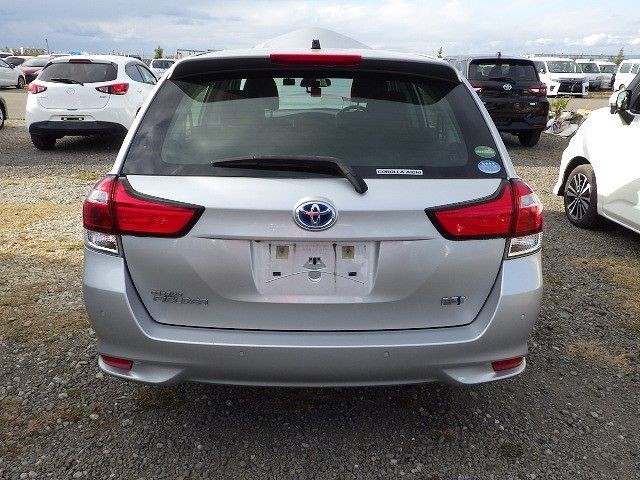 TOYOTA COROLLA FIELDER 2019/10