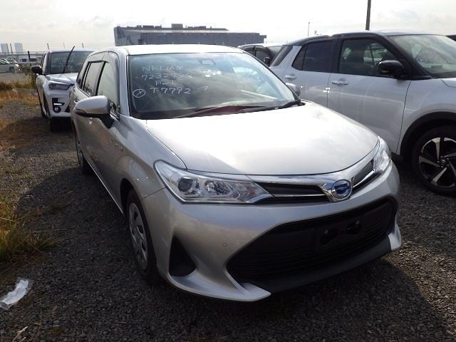 TOYOTA COROLLA FIELDER 2020/10