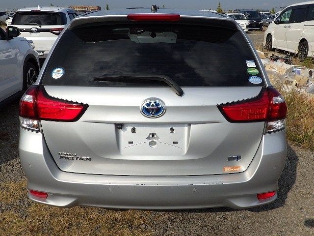 TOYOTA COROLLA FIELDER 2020/10