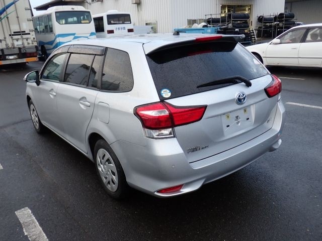 TOYOTA COROLLA FIELDER 2020/10