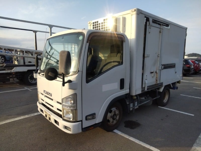 ISUZU ELF 2013/8