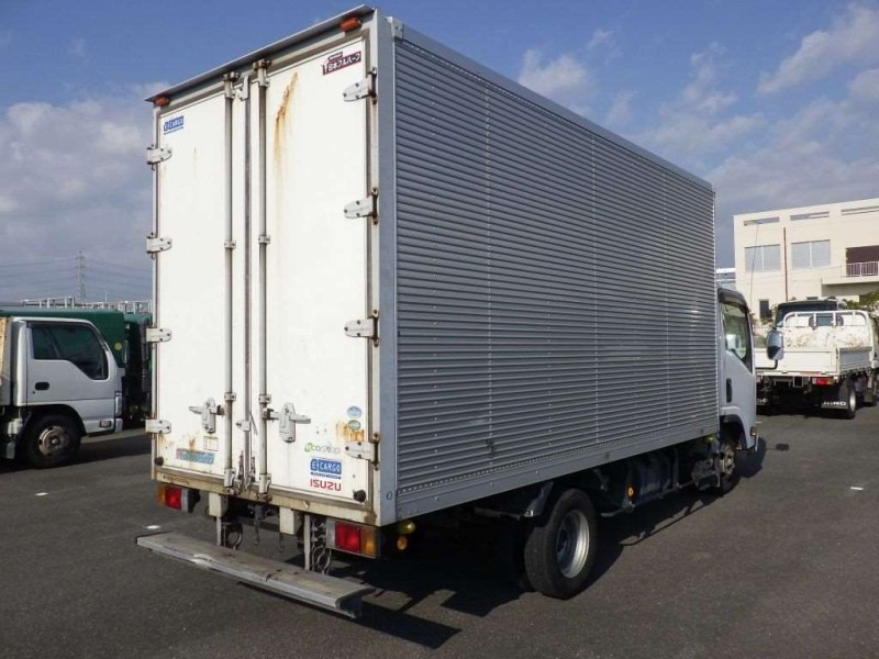ISUZU ELF 2015/2