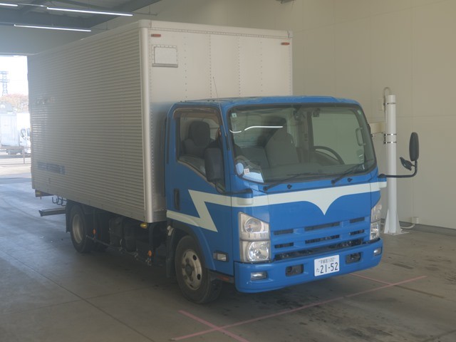 ISUZU ELF 2013/4