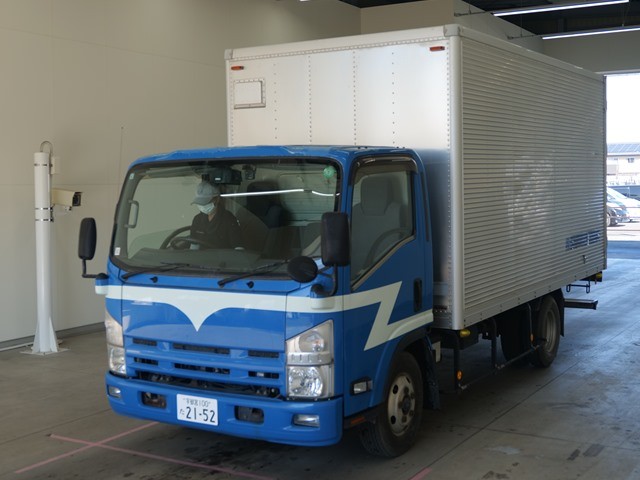 ISUZU ELF 2013/4
