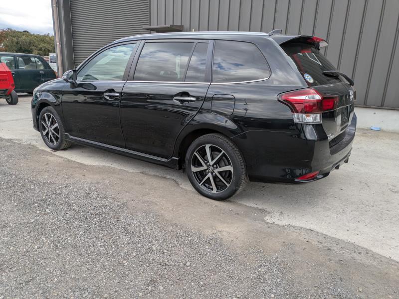 TOYOTA COROLLA FIELDER 2017/10