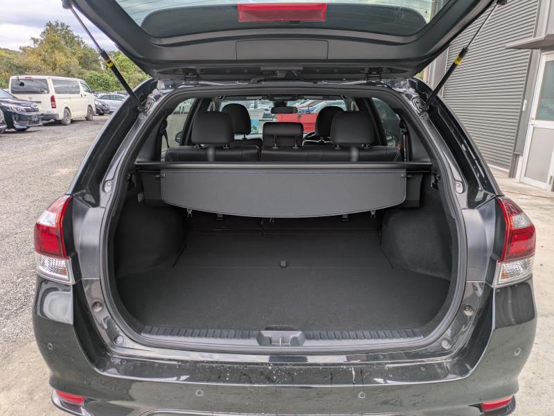 TOYOTA COROLLA FIELDER 2017/10