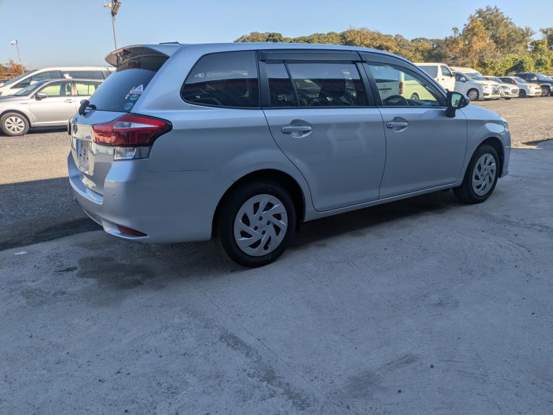 TOYOTA COROLLA FIELDER 2018/8