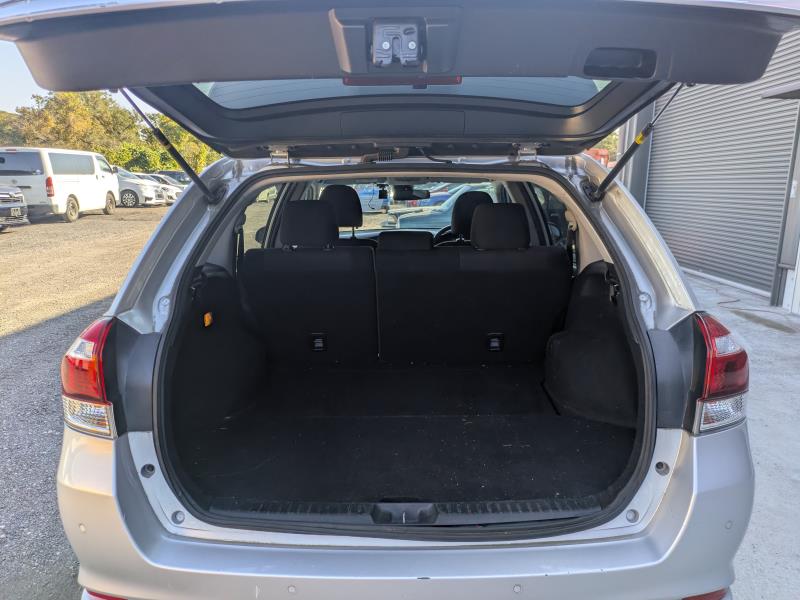 TOYOTA COROLLA FIELDER 2018/8