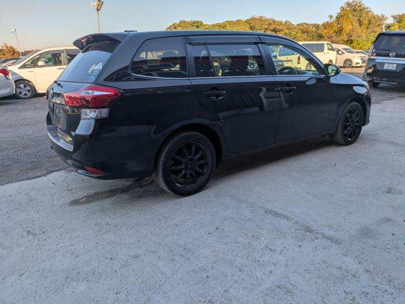 TOYOTA COROLLA FIELDER 2018/9