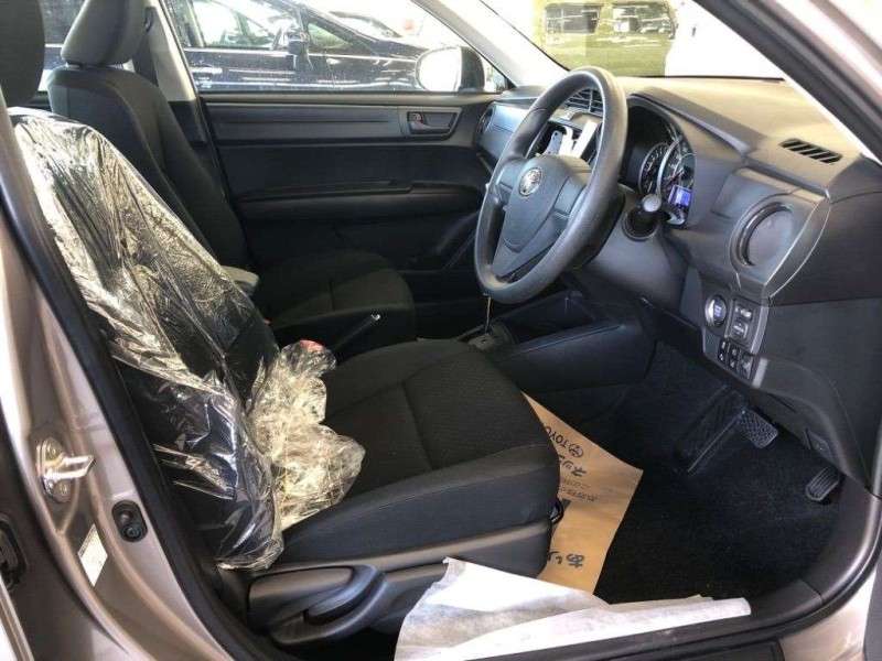 TOYOTA COROLLA AXIO 2025/12