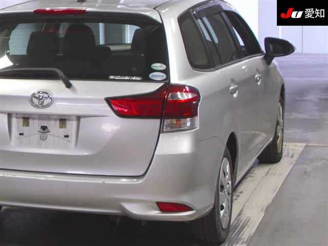 TOYOTA COROLLA FIELDER 2015/10
