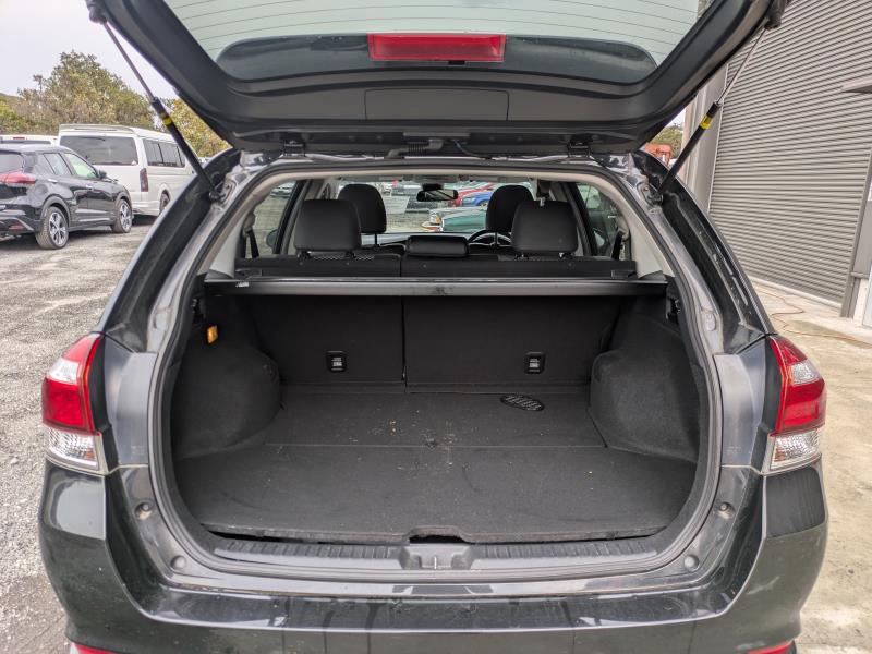 TOYOTA COROLLA FIELDER 2016/9