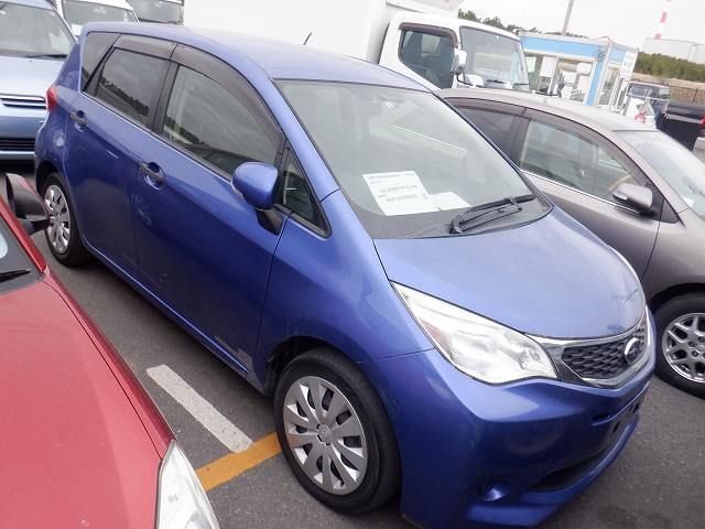 SUBARU TREZIA 2014/5
