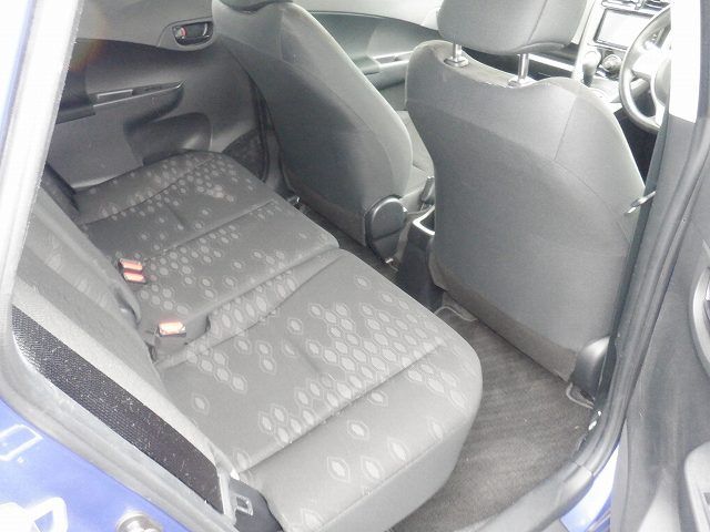 SUBARU TREZIA 2014/5