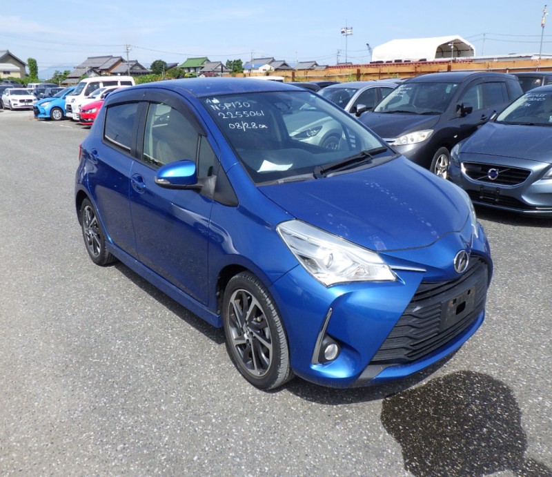 TOYOTA VITZ 2017/1