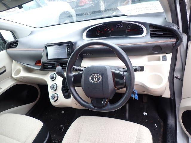 TOYOTA SIENTA 2018/3