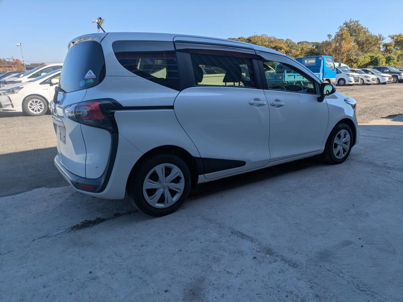 TOYOTA SIENTA 2020/4