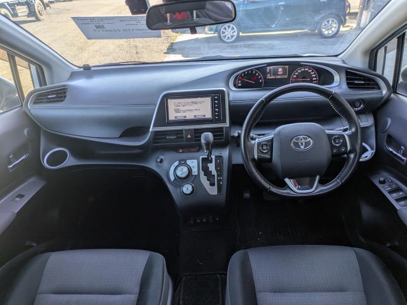 TOYOTA SIENTA 2020/4