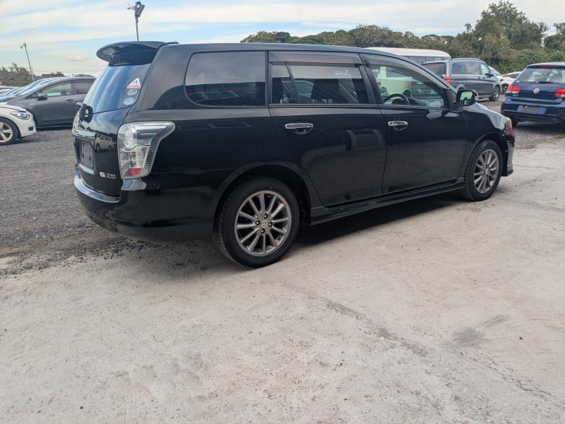 TOYOTA COROLLA FIELDER 2011/12