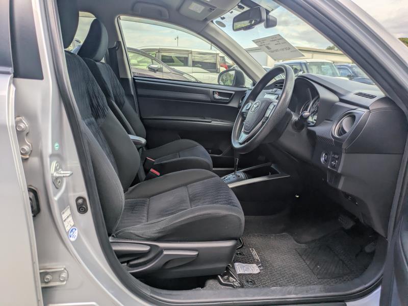 TOYOTA COROLLA FIELDER 2012/9