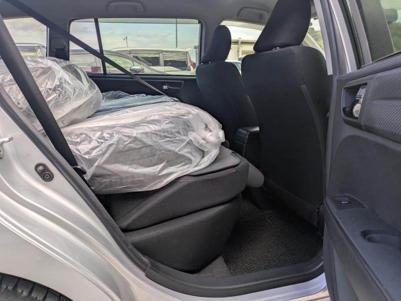 TOYOTA COROLLA FIELDER 2012/9