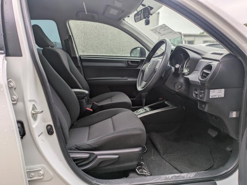 TOYOTA COROLLA FIELDER 2012/6