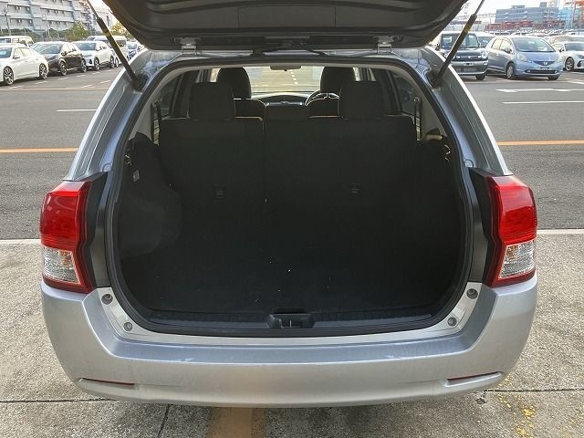 TOYOTA COROLLA FIELDER 2013/4